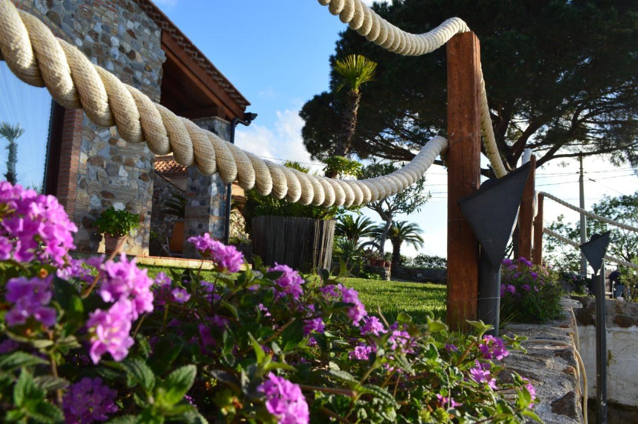Villa Quiete Spadafora Exterior foto